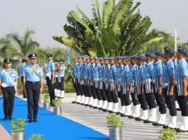 एयर मार्शल नर्मदेश्वर तिवारी (Air Marshal Narmadeshwar Tiwari) ने दक्षिण पश्चिमी वायु कमान के वायु अधिकारी कमांडिंग-इन-चीफ का पदभार ग्रहण किया