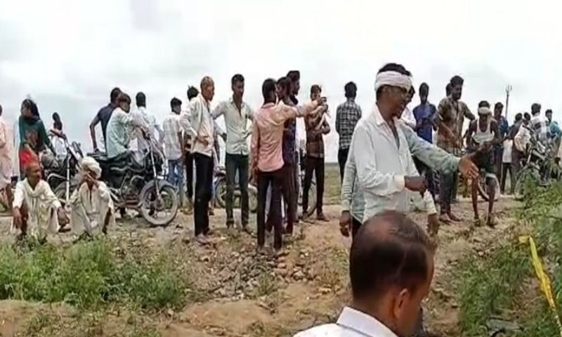 पीपलू डोडवाड़ी (Peeplu Dodwadi) गाता मोड़ पर हत्या कर शव झाडिय़ों में फेंके जाने का मामला