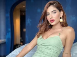 Indian actress and model Karishma Lala Sharma is best known for her roles as Isha in Hum - I'm Because of Us, Tina in Pyaar Ka Punchnama 2, Aaina in Ujda Chaman, and Ragini in Ragini MMS: Returns. Karishma Sharma is renowned for her seductive appearance.
