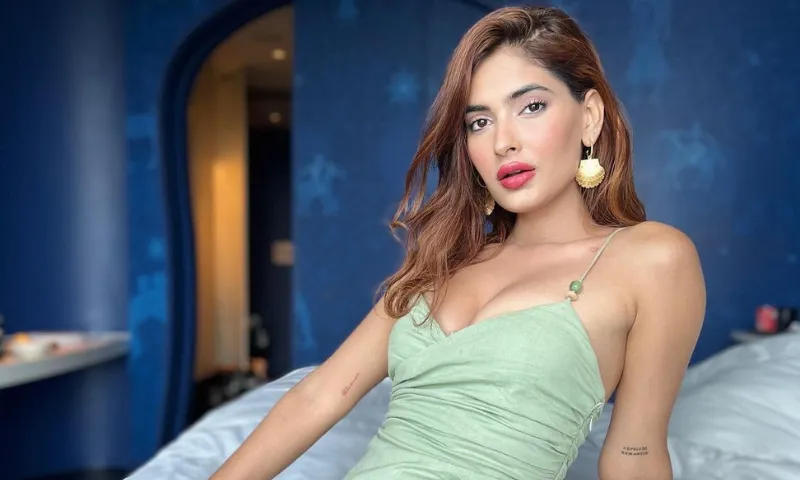 Indian actress and model Karishma Lala Sharma is best known for her roles as Isha in Hum - I'm Because of Us, Tina in Pyaar Ka Punchnama 2, Aaina in Ujda Chaman, and Ragini in Ragini MMS: Returns. Karishma Sharma is renowned for her seductive appearance. 