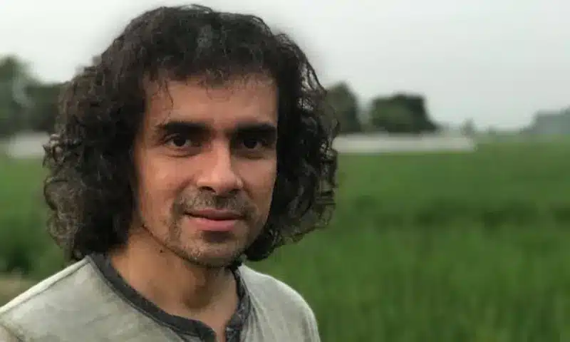 Imtiaz Ali is an Indian film director, producer, and screenwriter who was born on June 16, 1971. His most well-known directing credits include Highway (2014),