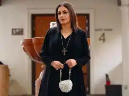 Pooja Bhatt is an Indian film director, actress, voice actor, and filmmaker who was born on February 24, 1972. Pooja Bhatt was up in the Bhatt household