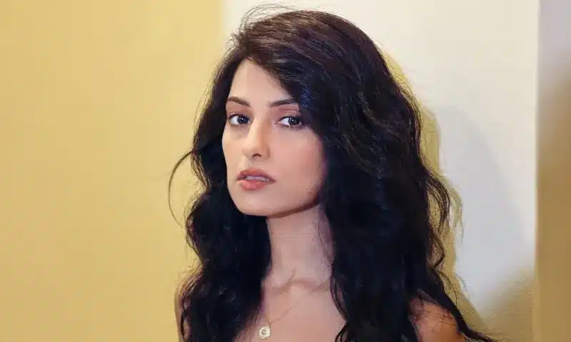 Actress Gurpreet Bedi is from India. Gurpreet Bedi won the title of Himalayan Femina Miss Natural Beauty after being among the top 10 finalists