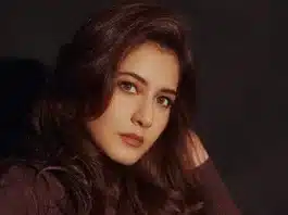 Actress Raashii Khanna was born in India on 30 November 1990, and she primarily appears in Telugu and Tamil films.