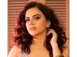Actress, dancer, and musician Rashi Mal is from India. 2018 saw her make her Hindi cinema debut in Helicopter Eela with Riddhi Sen and Kajol.