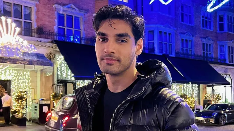 Actor Ahan Shetty was born in India on December 28, 1995, and primarily works in Hindi cinema.  The actor Sunil Shetty's son, he made his acting debut in 2021 in the action-romantic movie