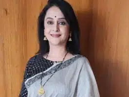 Indian actress and director Mrinal Deo-Kulkarni is well-known for her roles in a number of motion pictures and television shows. Her most well-known roles are that of an angel on Star Plus's Son Pari and Mirabai on Doordarshan's Mirabai.