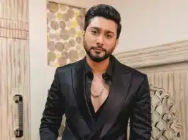 Zaid Darbar was born in Bombay on Tuesday, October 24, 1995, making him 25 years old as of 2020. Harvestman is his star sign. Zaid Darbar completed his education at Bangladesh's Savar Barracks Public School & College. Zaid Darbar is an Indian social media celebrity, dancer, and award-winning actor.