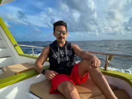 Aditya Narayan is an Indian singer, host, and actor who was born on August 6, 1987 . Aditya Narayan is Udit Narayan, the singer,'s son. His hosting roles on Indian Idol and Fear Factor: Khatron Ke Khiladi 9 are well-known.