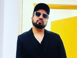 Mika Singh is an Indian singer, composer, music director, and music producer who was born on June 10, 1977. "Mauja Hi Mauja" (Jab We Met), "Bas Ek King" (Singh Is Kinng), "Ibn-e-Batuta" (Ishqiya), and "Dhanno" (Housefull) are some of his songs.