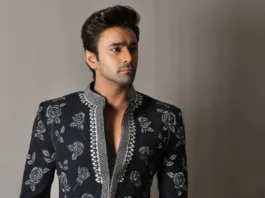 Pearl V Puri is an Indian television performer who was born on July 10, 1989. His roles as Raghbir Malhotra in Bepanah Pyaar and Mahir Sehgal in Naagin 3 are what made him most famous. with 2023, he made his Bollywood film debut with Yaariyan 2.