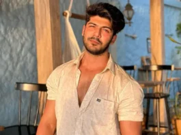 Born on September 9, 1994, Sheezan Khan is an Indian television actor. His most well-known roles are that of Ali Baba in Ali Baba: Dastaan-E-Kabul