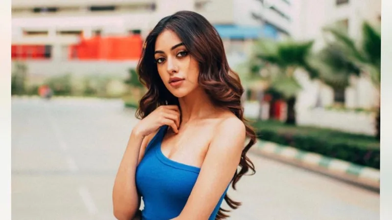 Anu Emmanuel, an American actress of Indian heritage, was born on March 28, 1997, and her primary roles have been in Telugu, Tamil, and Malayalam films. Her pronunciation is [anu ˪ˈmaenjəwəl] ⓘ. 