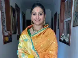 Relative to the Rewa royal dynasty, Mohena Singh, also called Mohena Kumari Singh, is an Indian dancer, choreographer, YouTuber, and former television actor. Her most well-known role was in Yeh Rishta Kya Kehlata Hai