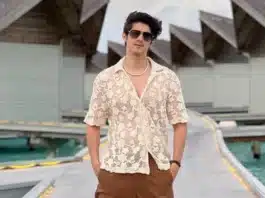 Actor Rohan Mehra was born in India on April 8, 1990, and is employed with Indian television . Rohan Mehra was a competitor on Bigg Boss 10 and is well-known for his appearances in Indian TV series,