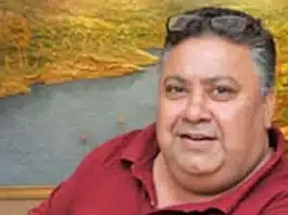 Indian actor Manoj Pahwa was born on December 8, 1963,. Manoj Pahwa is well known for playing Bhatia in the comic series Office Office (2001). As a character actor, he has appeared in more than 70 movies, including Mulk (2018), Article 15 (2019), 7½ Phere (2005), Being Cyrus (2005), Singh Is Kinng (2008), Dabangg 2 (2012), Jolly LLB (2013), and Dil Dhadakne Do (2015).