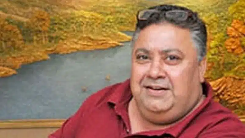 Indian actor Manoj Pahwa was born on December 8, 1963,. Manoj Pahwa is well known for playing Bhatia in the comic series Office Office (2001). As a character actor, he has appeared in more than 70 movies, including Mulk (2018), Article 15 (2019), 7½ Phere (2005), Being Cyrus (2005), Singh Is Kinng (2008), Dabangg 2 (2012), Jolly LLB (2013), and Dil Dhadakne Do (2015).