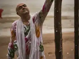 Rajit Kapur is an Indian actor and director who was born on August 27, 1963, in theater and cinema. Rajit Kapur is well-known for playing Mahatma Gandhi in the 1996 movie The Making of the Mahatma, for which he was named Best Actor in the National Film Awards.