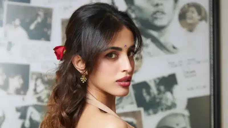 Actress Priya Banerjee, who was born in Canada on April 16, 1990 , is mostly employed in the Indian film industry. Priya Banerjee has experience in Tamil, Telugu, and Hindi cinema. Banerjee debuted in Telugu's Kiss (2013), costarring with Adivi Sesh. 