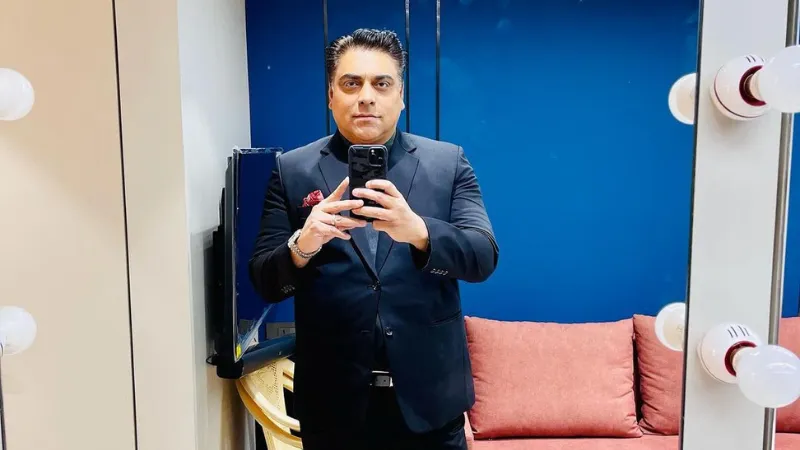 Born on September 1, 1973, Ram Kapoor is an Indian actor who appears in both television series and motion pictures. His roles as Ram Kapoor in Bade Achhe Lagte Hain and Jai Walia in the television series Kasamh Se helped him become well-known.