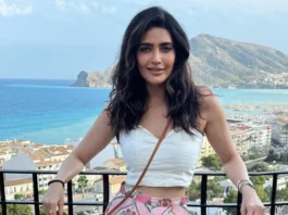 Born on December 21, 1983, Karishma Tanna Bangera is an Indian actress and model who primarily appears in Hindi-language films and television series. In 2001, she debuted on television with Kyunki Saas Bhi Kabhi Bahu Thi. Her parts in Paalkhi, Karishma Tanna is best known for her performances in Qayamat Ki Raat and Naagin 3.