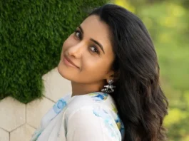 Born on December 31, 1989, Sathyapriya Bhavani Shankar, also professionally known as Priya Bhavani Shankar,[a] is an Indian actress and former television presenter who mostly works in Tamil films, with a small amount of Telugu films as well.